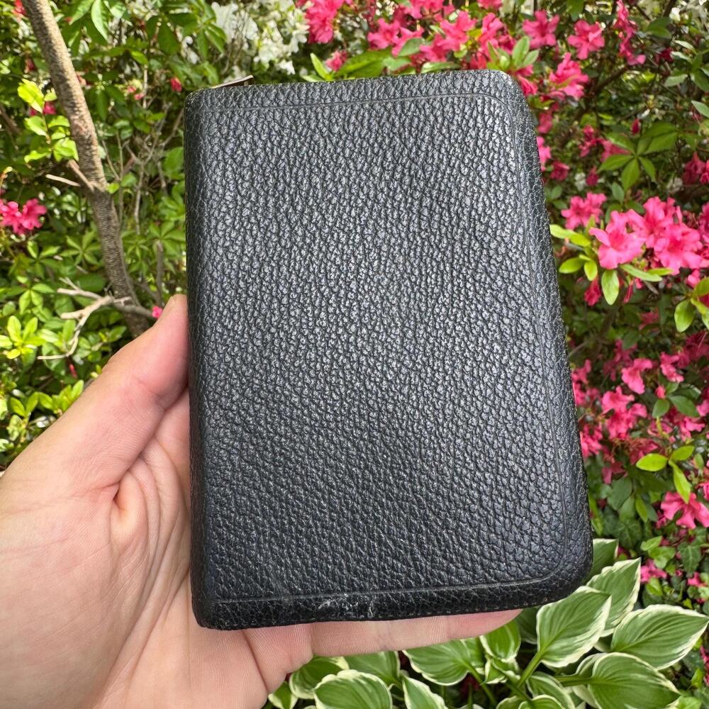 Vintage bible zip around cover (damaged zipper)